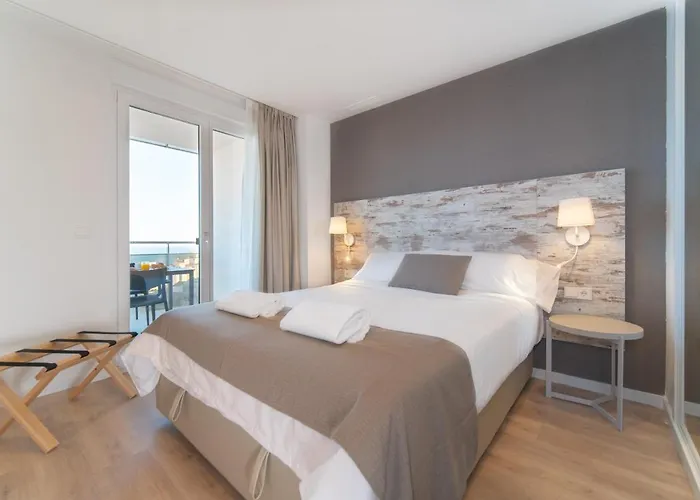 Aparthotel Ahoy El Campello