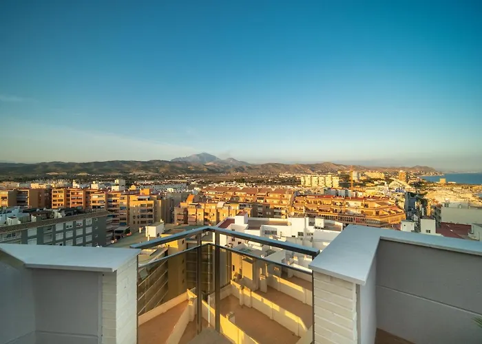 Ahoy Lägenhetshotell 4*