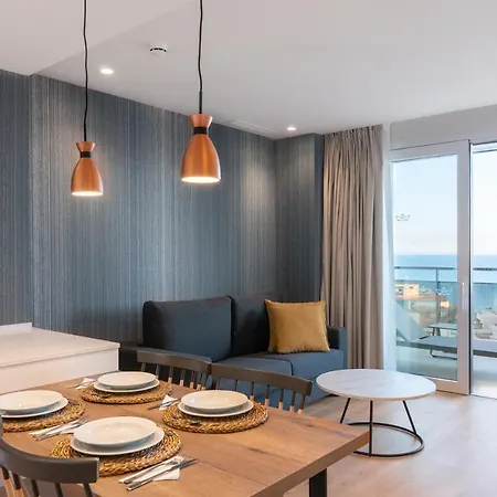 Ahoy Апарт-отель Кампелло