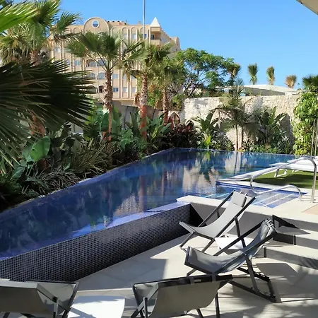 Апарт-отель Ahoy Кампелло